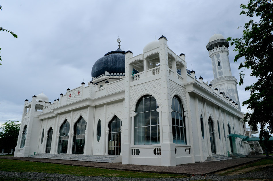 Masjid Rahmatullah Lampuuk